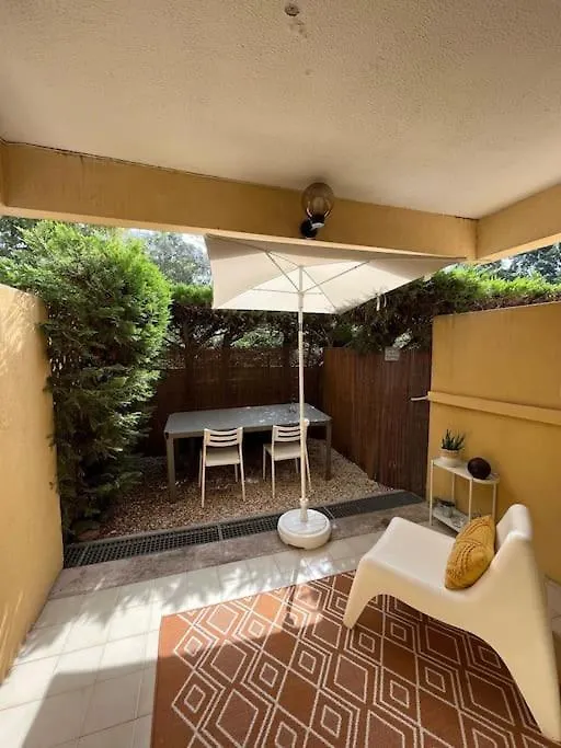 Apartment Studio Bord De Mer Boulouris A Saint Raphael